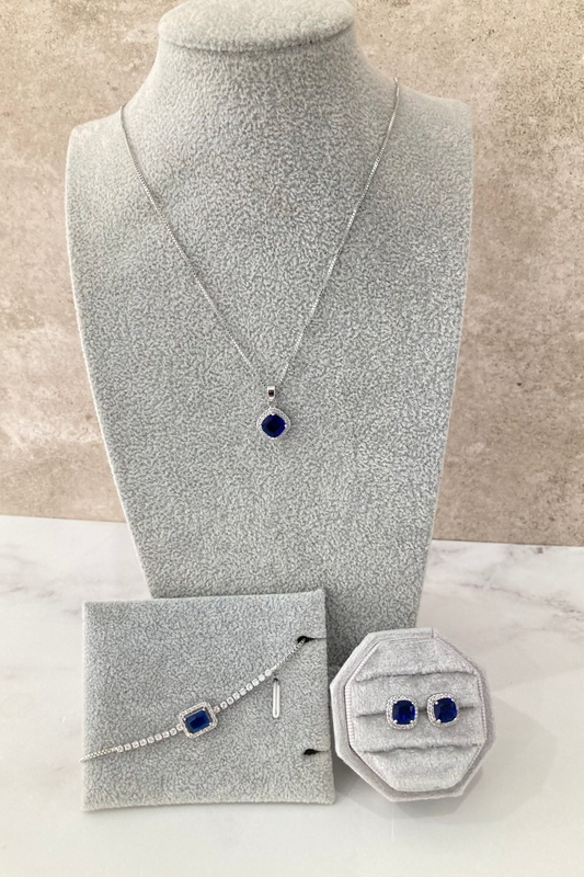 Set de Aretes Eloise Collar Elvira Pulsera Mariana