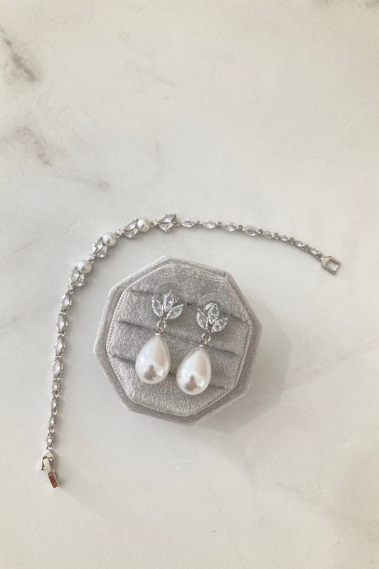 Aretes Fedra y Pulsera Gema