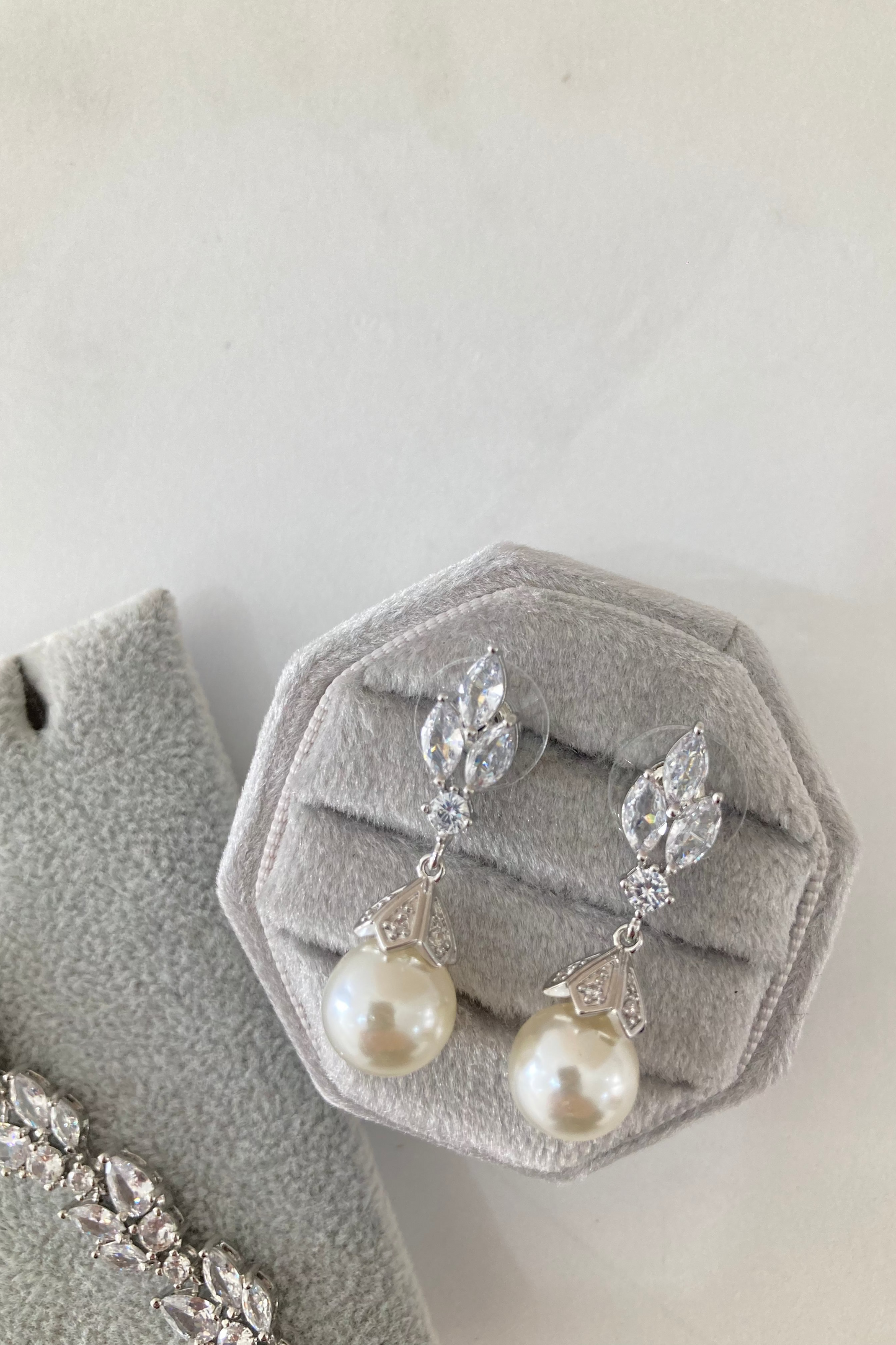 Aretes Mica y Pulsera Johanna