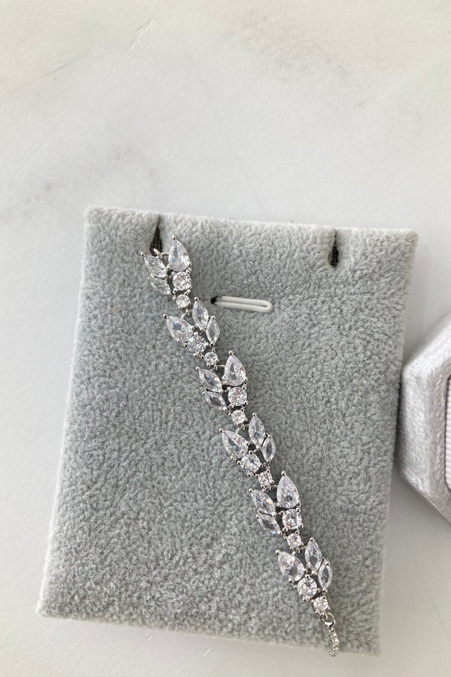 Aretes Mica y Pulsera Johanna