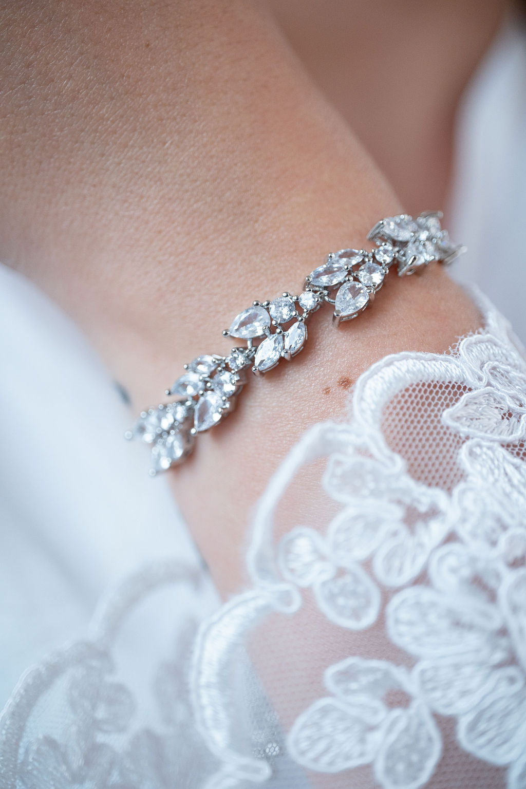 Aretes Mica y Pulsera Johanna