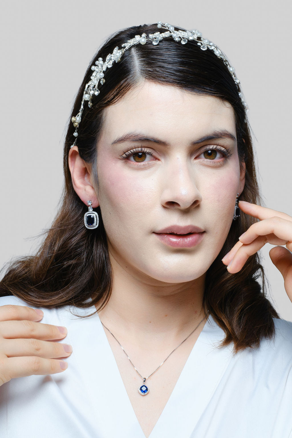 Set de Aretes Ruth y Collar Elvira