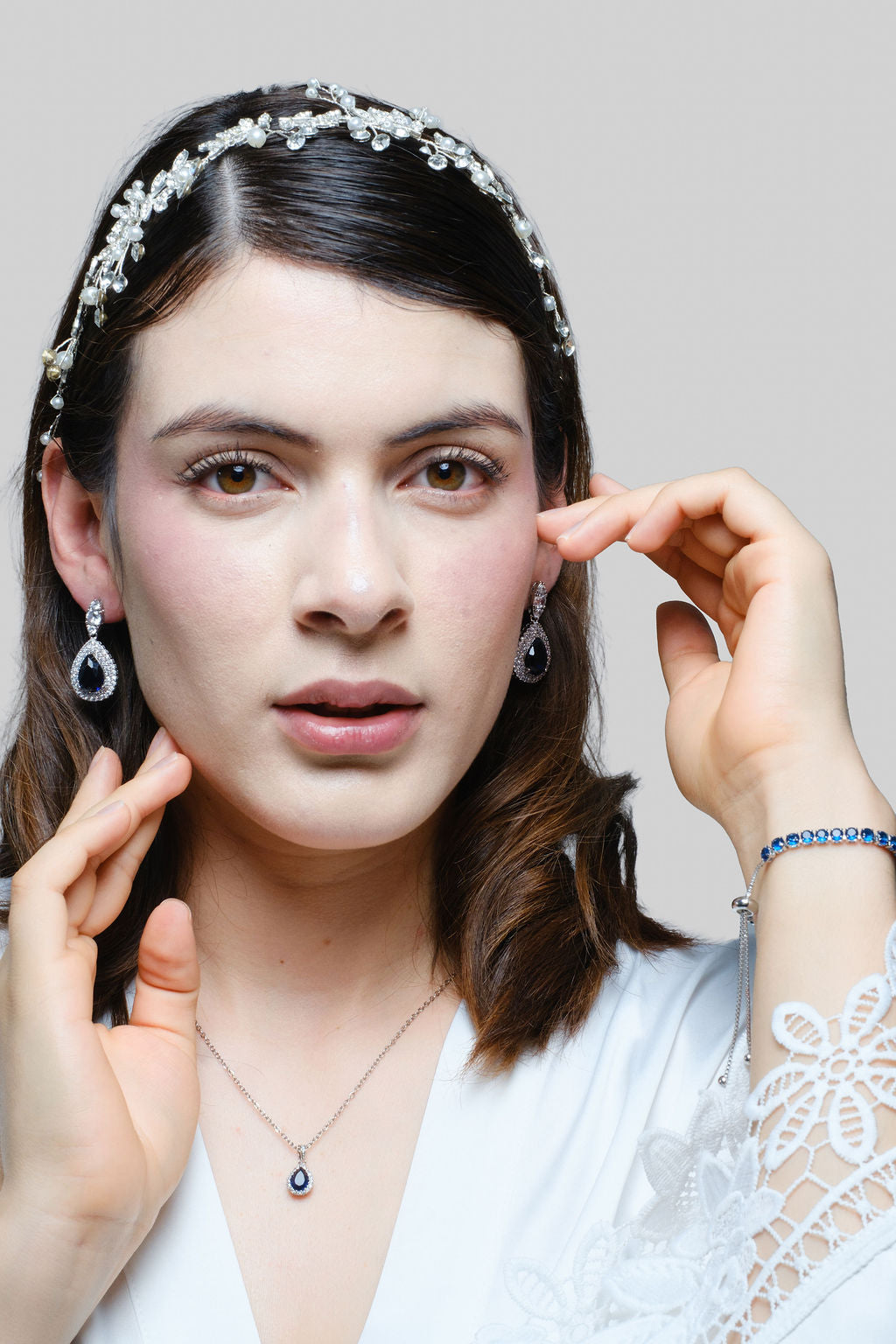 Set de Aretes Kiara y collar Deimar