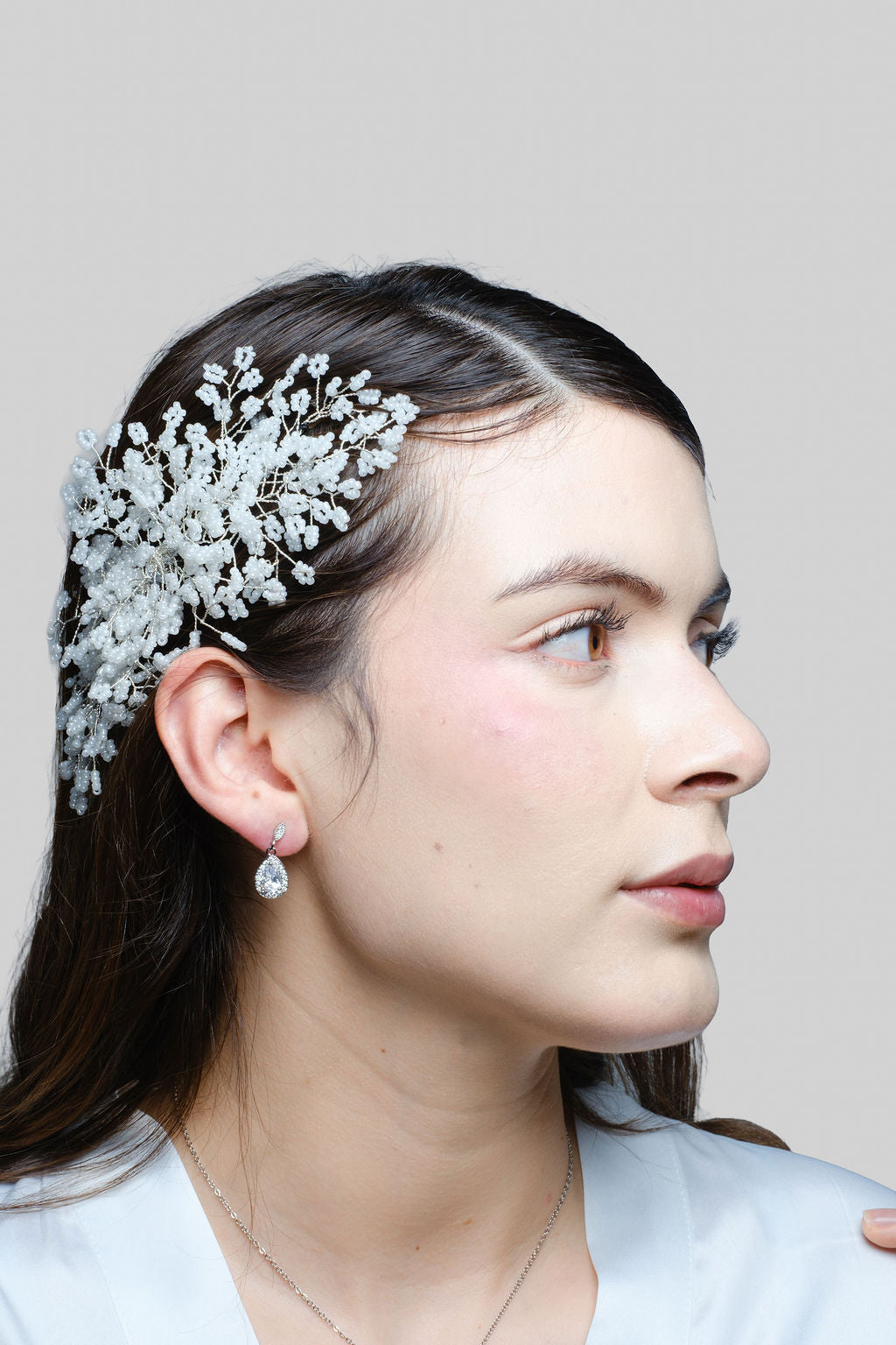 Tocado mediano en cristal mini blanco